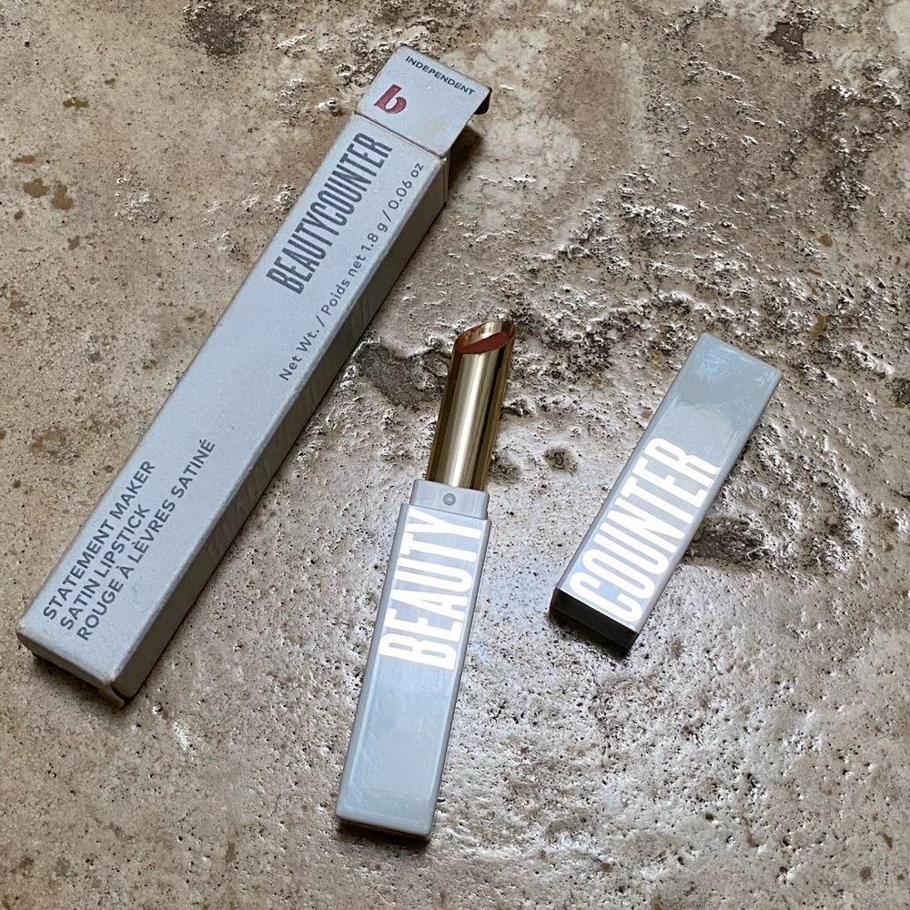 Beautycounter Statement Maker Satin Lipstick, Independent